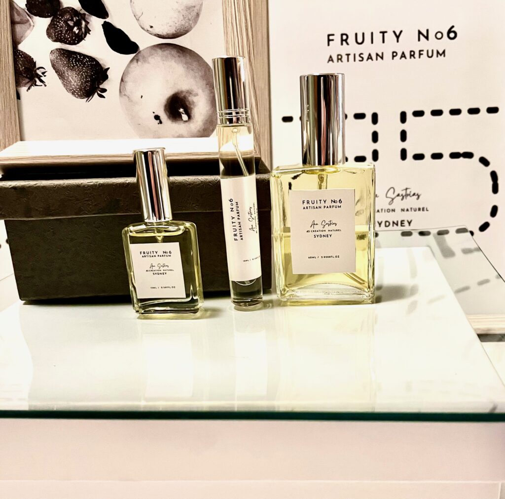 Fruity No6 Fragrance in the "55" Collection by Ana Sastrias from ÆS Création Naturel in 60ml, 10ml and 15ml bottles