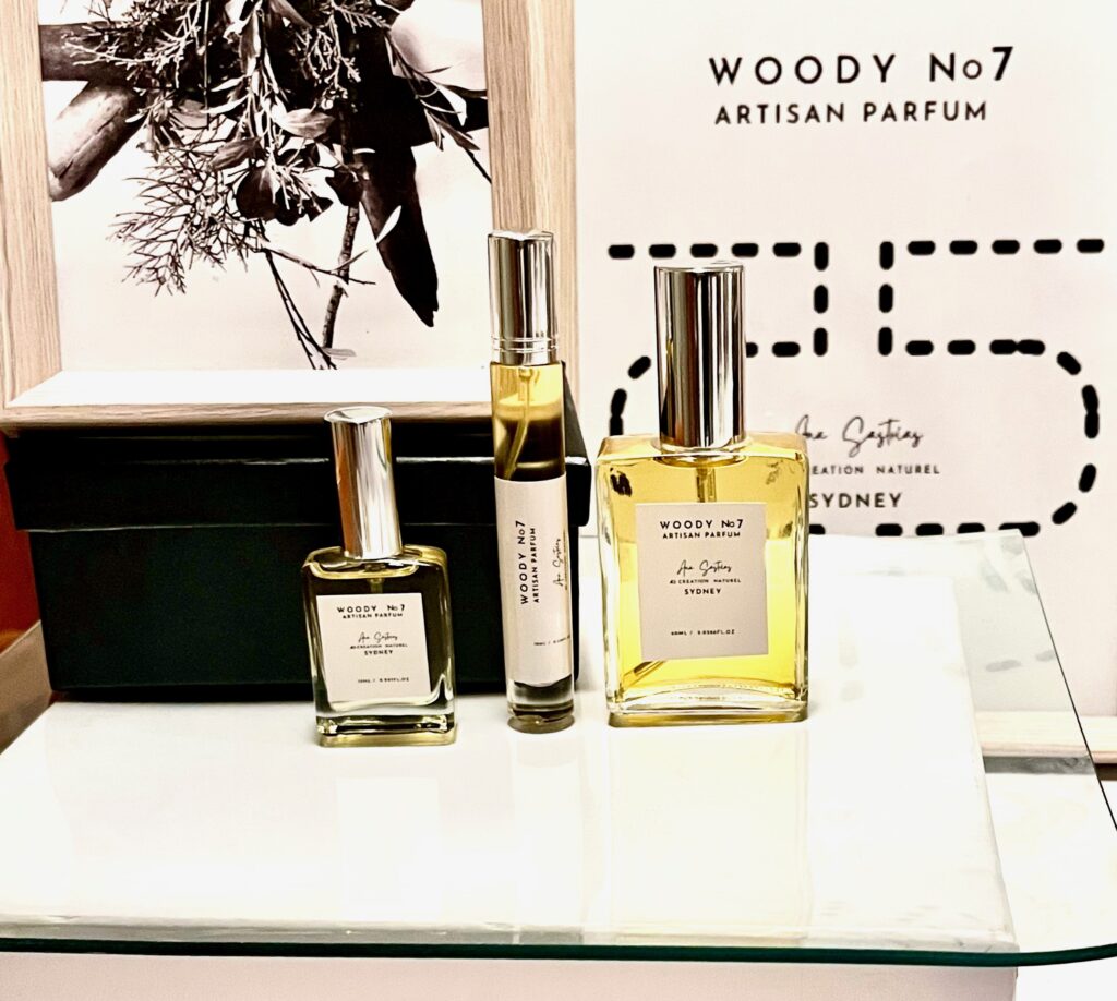 Woody No7 Fragrance in the "55" Collection by Ana Sastrias from ÆS Création Naturel in 60ml, 10ml and 15ml bottles